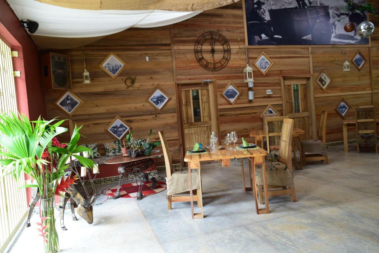 Hotel Rio Celeste Finca L' Etoile Celeste El Achiote エクステリア 写真